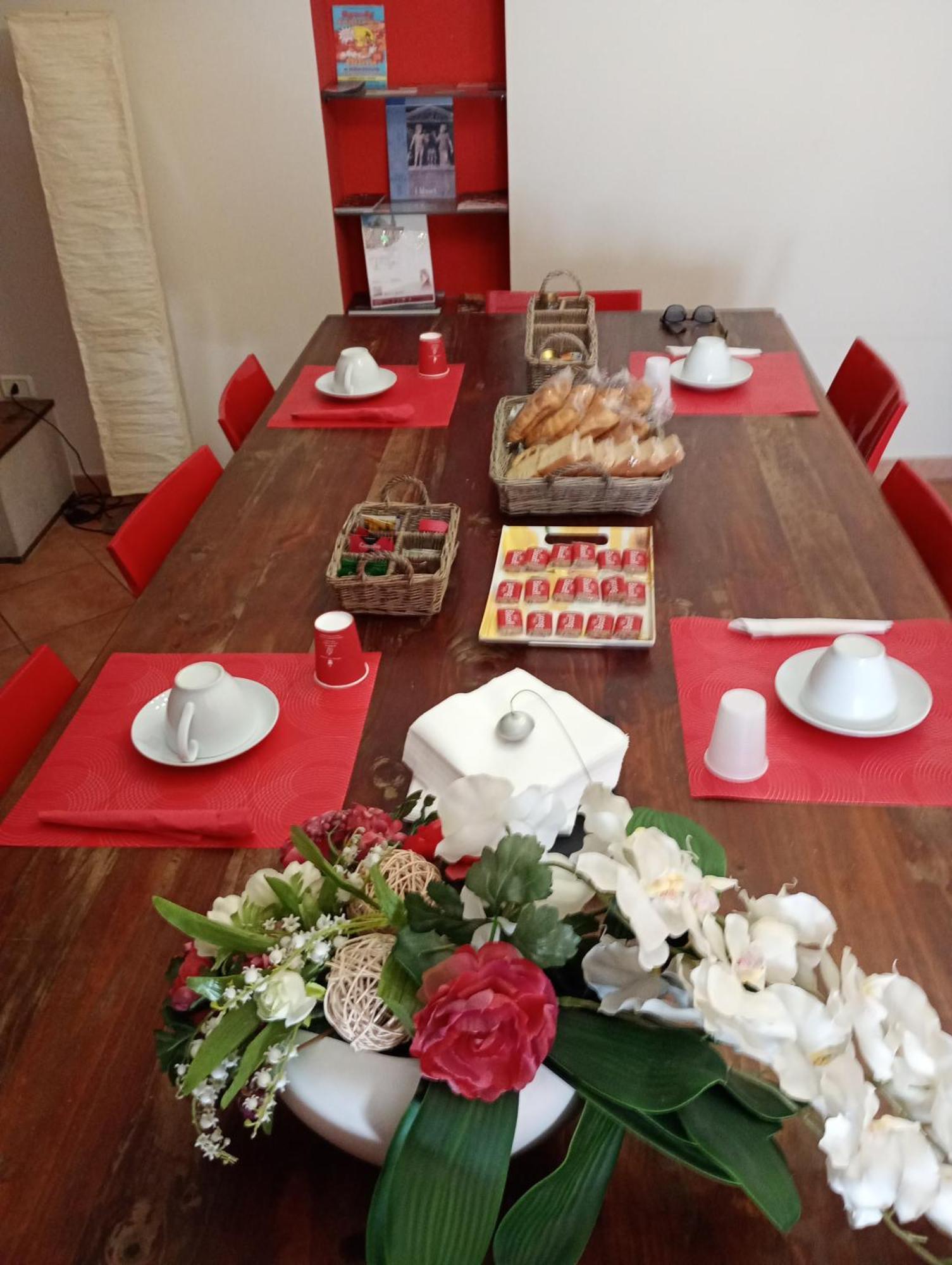 B&B La Giostra Di Foligno Ngoại thất bức ảnh